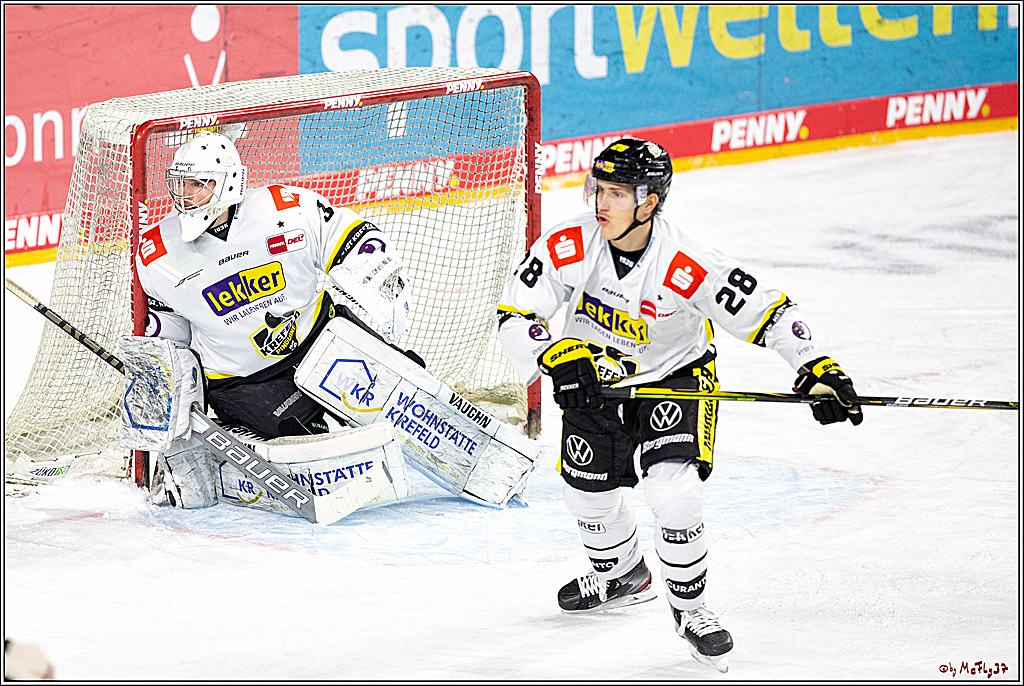 PENNY DEL;  Koelner Haie - Krefeld Pinguine; Koeln, 28.02.2021
